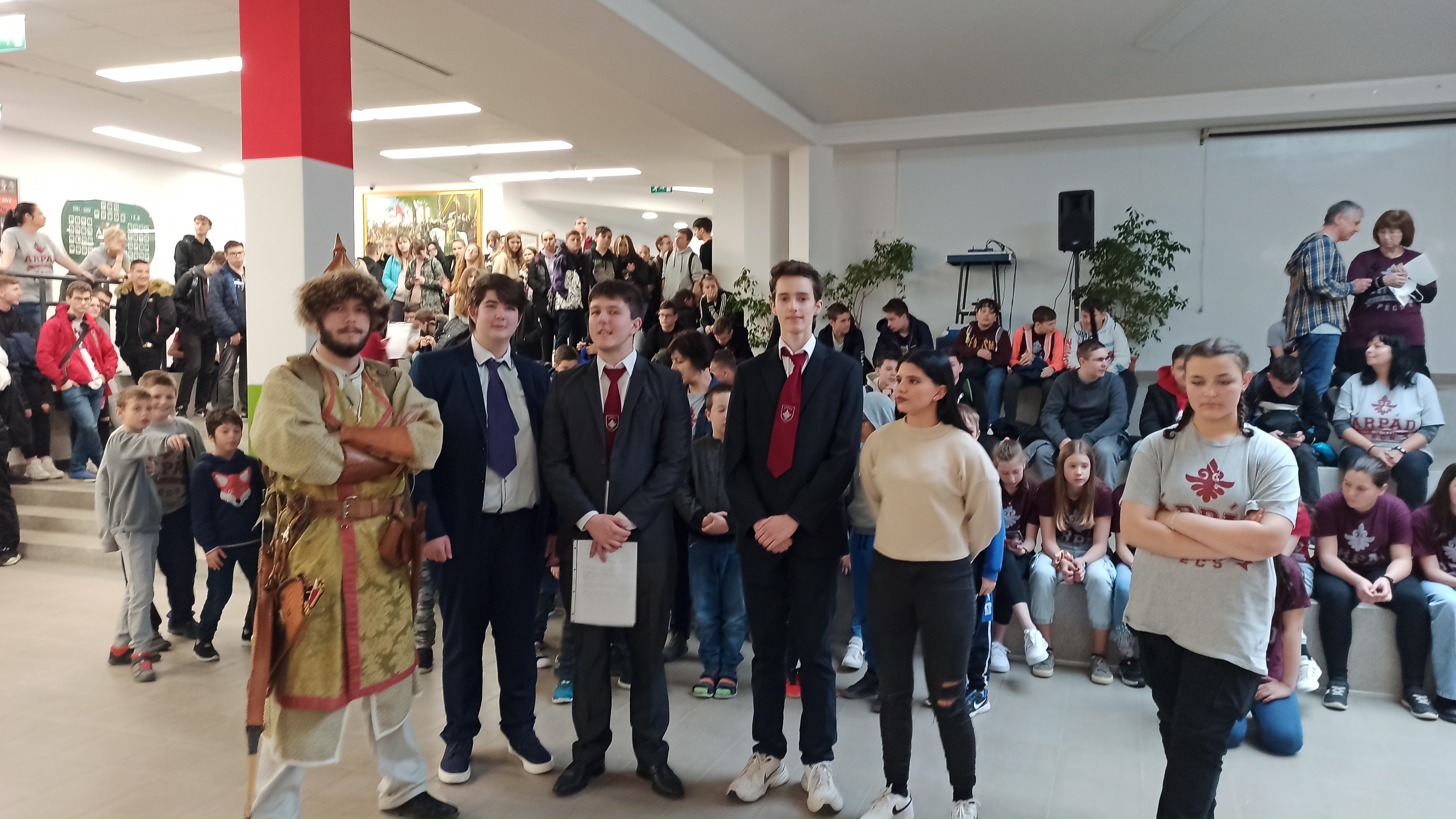 35 éves lett az Árpád!