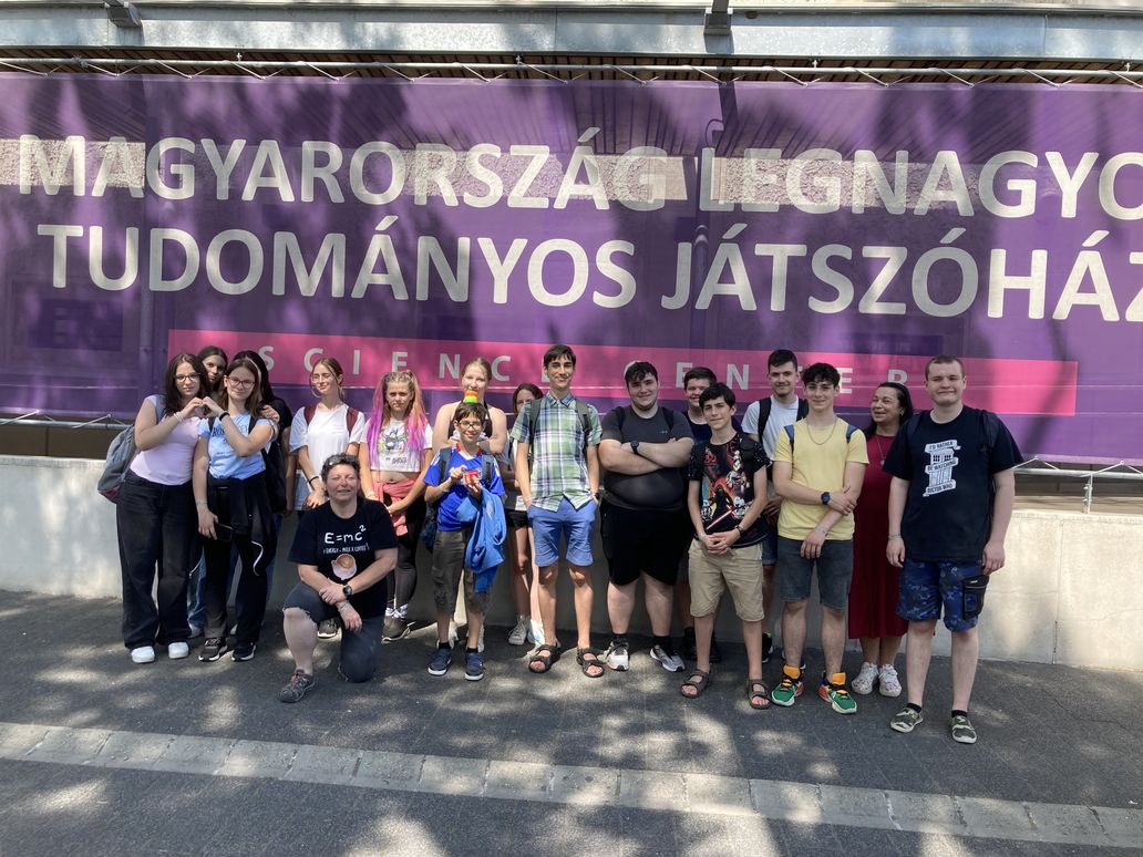 Ismerd meg varázslatos környezetünket! - tehetséggondozás az Árpádban