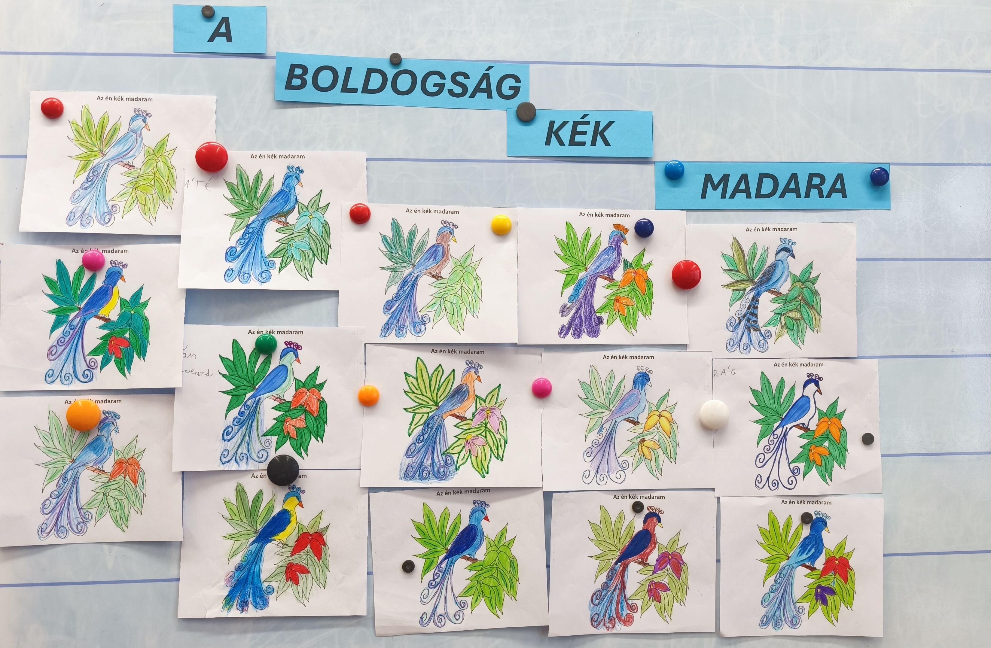 Boldogságórák márciusban